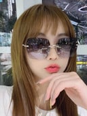 Model nou de ochelari de damă cu formă pătrată - trei culori