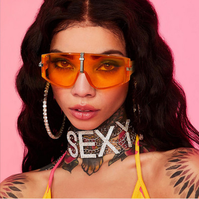 Νέο μοντέλο γυναικεία γυαλιά με μεγάλο σκελετό