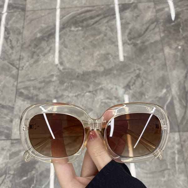 Γυναικεία γυαλιά σε διάφορα χρώματα - στρογγυλό σχήμα