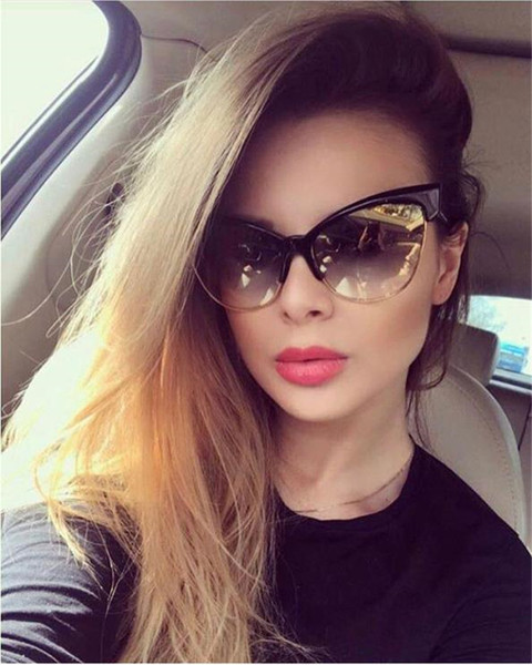 Γυναικεία γυαλιά ηλίου σε σχήμα πεταλούδας