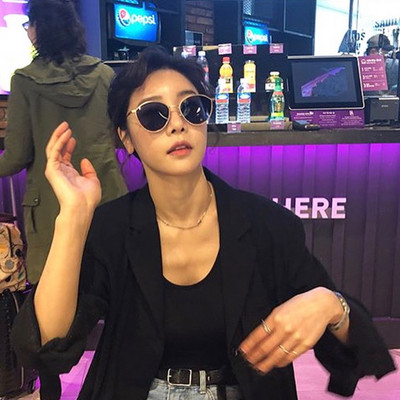 Дамски ежедневни слънцезащитни очила в кръгла форма