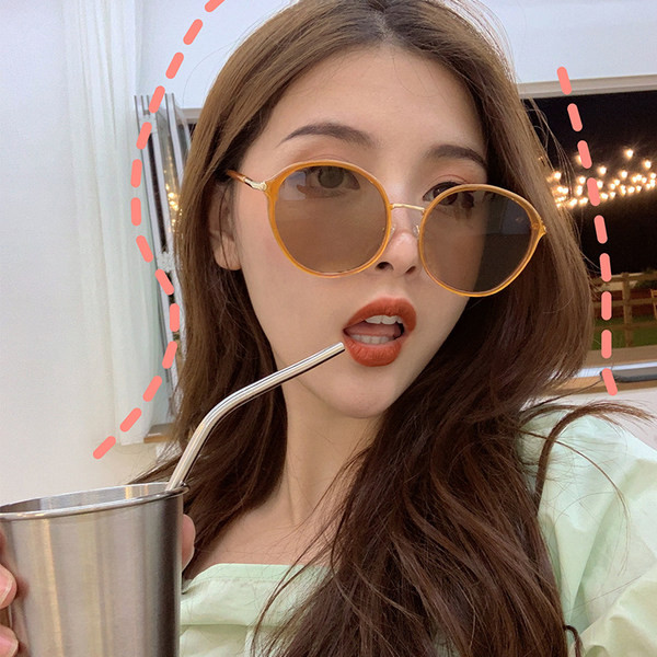 Ikdienas sieviešu apaļas saulesbrilles ar plānu rāmi