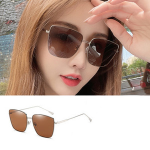 Sieviešu saulesbrilles ar UV aizsardzību trīs krāsās