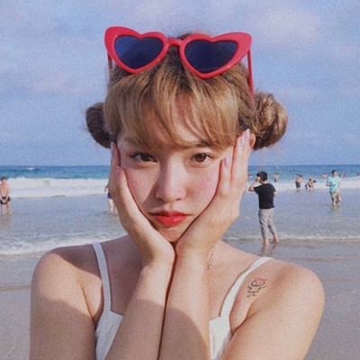 Stilīgas sieviešu kaķacu saulesbrilles