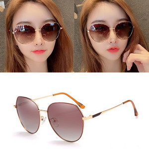 Jauns saulesbriļļu modelis ar UV aizsardzību sievietēm