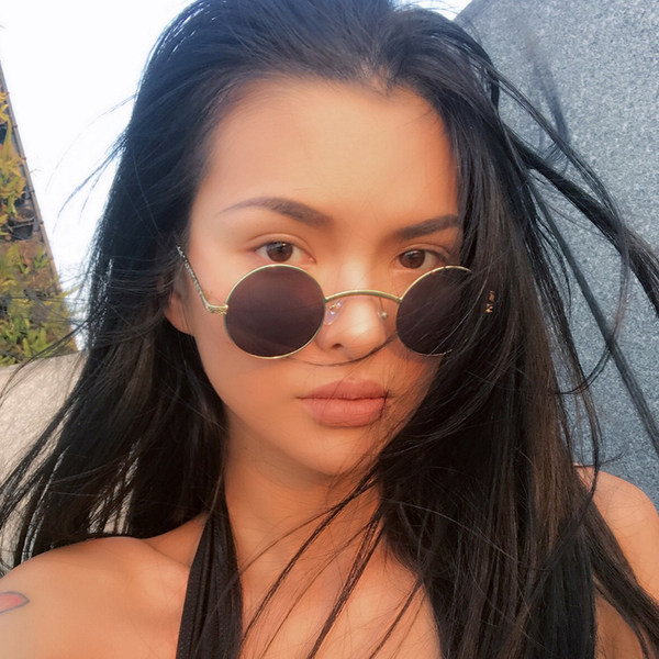 Aktuālās apaļās mini saulesbrilles vīriešiem un sievietēm