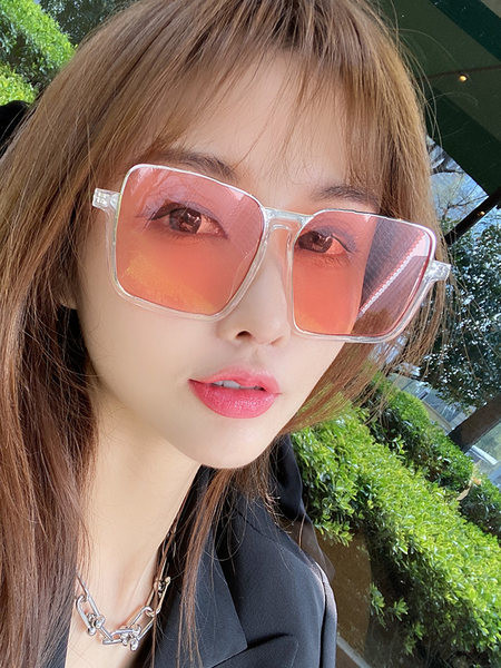 Ikdienas sieviešu kvadrātveida brilles