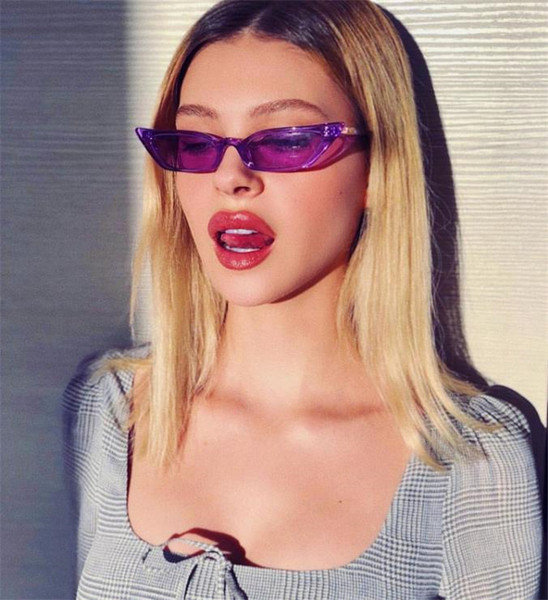 Jauns pašreizējo sieviešu saulesbriļļu modelis