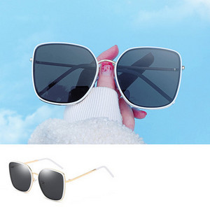 Jauns sieviešu saulesbriļļu modelis ar kvadrātveida formu - vairākās krāsās