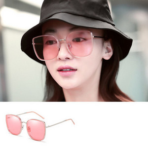 Jauns sieviešu saulesbriļļu modelis ar kvadrātveida formu - vairākās krāsās