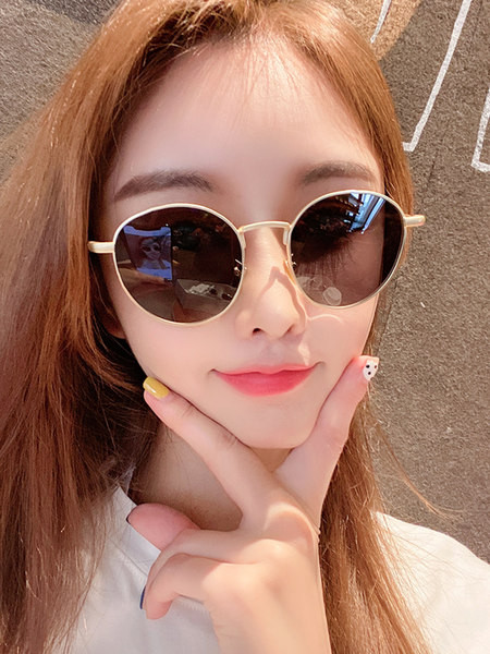 Polarizētas sieviešu apaļas saulesbrilles