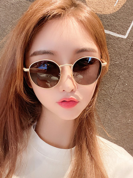 Polarizētas sieviešu apaļas saulesbrilles