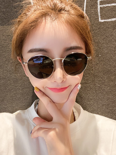 Polarizētas sieviešu apaļas saulesbrilles