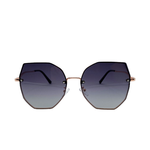 Kvadrātveida sieviešu brilles ar plāniem rāmjiem