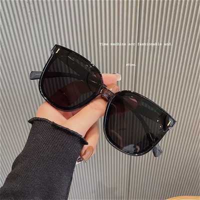 Ochelari de soare rotunzi pentru femei