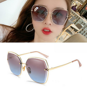 Нов модел дамски поляризирани очила с метална тънка рамка