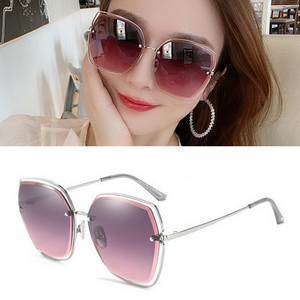 Нов модел дамски поляризирани очила с метална тънка рамка