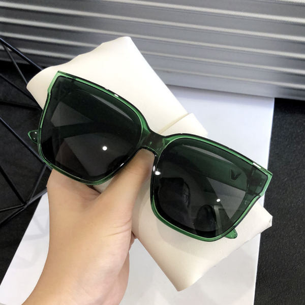 Jauns sieviešu briļļu modelis-kvadrāta forma