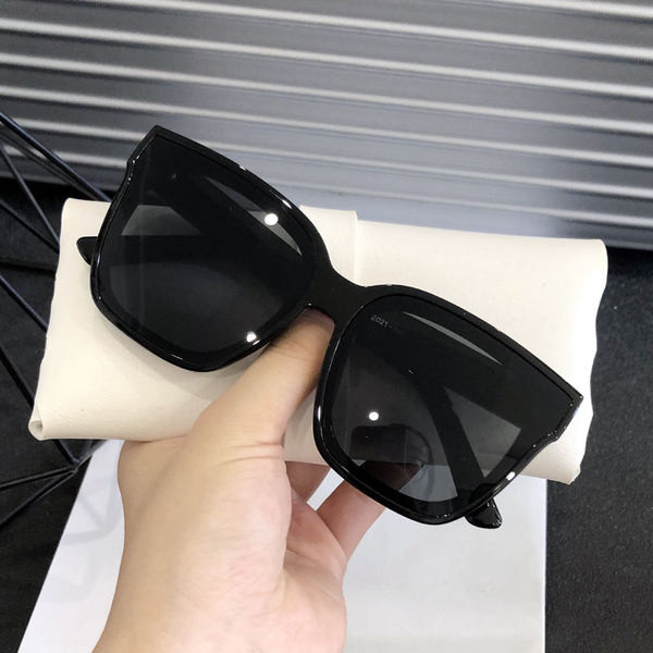 Jauns sieviešu briļļu modelis-kvadrāta forma