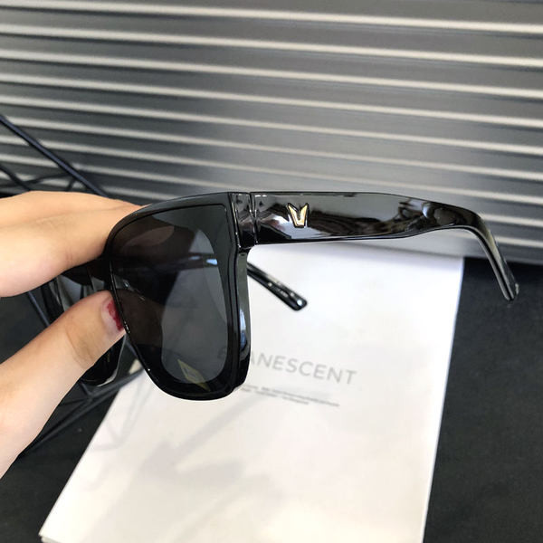 Jauns sieviešu briļļu modelis-kvadrāta forma