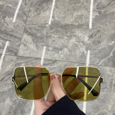 Дамски очила с тънки презрамки 