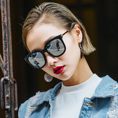 Aktuālās sieviešu saulesbrilles ar spoguļa efektu un plānu rāmi