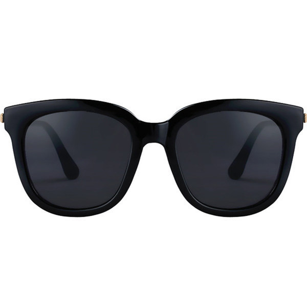 Aktuālās sieviešu saulesbrilles ar spoguļa efektu un plānu rāmi