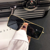 Ženske moderne četvrtaste naočale