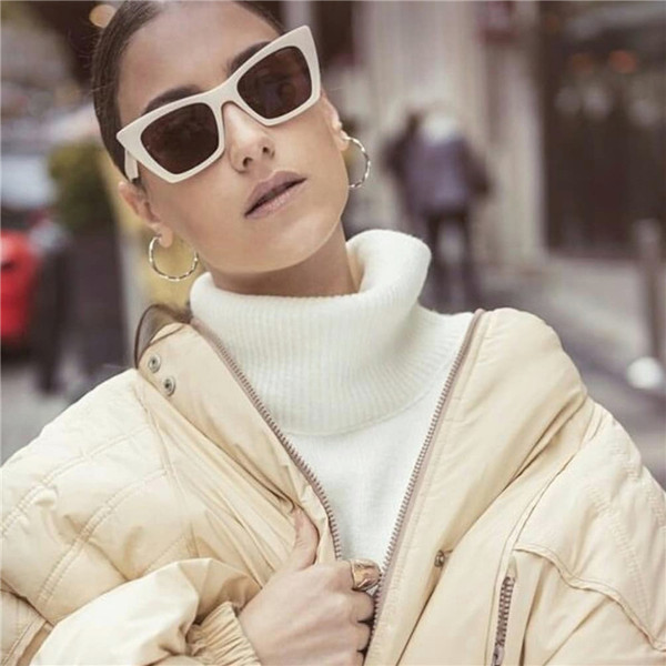 Μοντέρνα γυαλιά  - για γυναίκες