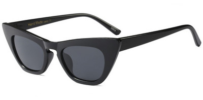 Saulesbrilles sieviešu kaķu acu tipam