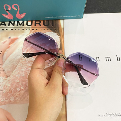 Ženske okrugle naočale sa staklima u boji