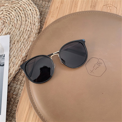 Стилни слънчеви очила за жени