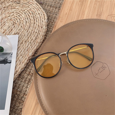 Стилни слънчеви очила за жени