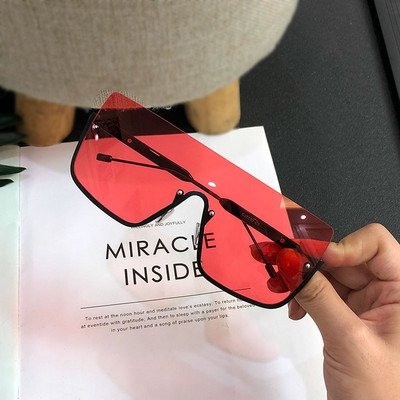 Дамски модерни очила с цветни стъкла