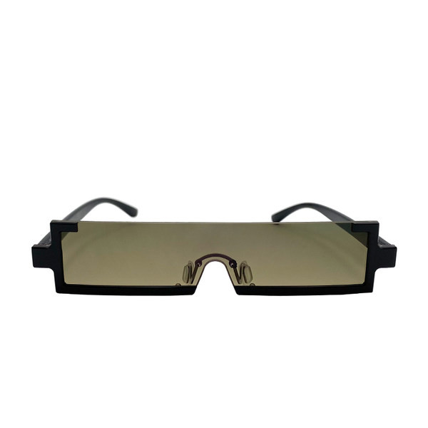 Dažādu krāsu sieviešu brilles ar nestandarta formu