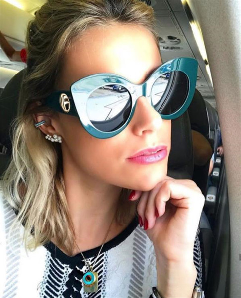 Sieviešu saulesbrilles retro modelī