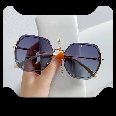 Jauns polarizēto sieviešu briļļu modelis ar metāla rāmi