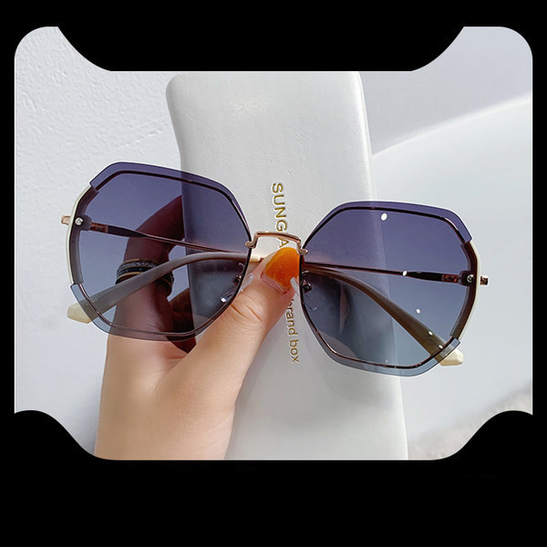 Jauns polarizēto sieviešu briļļu modelis ar metāla rāmi