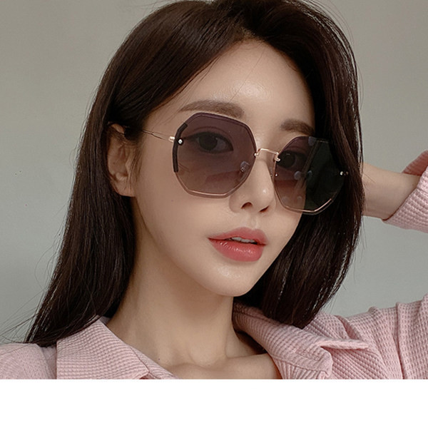 Jauns polarizēto sieviešu briļļu modelis ar metāla rāmi