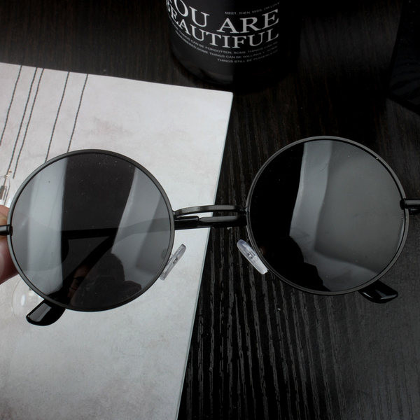 Model nou de ochelari de soare polarizati de dama cu forma rotunda - stil retro