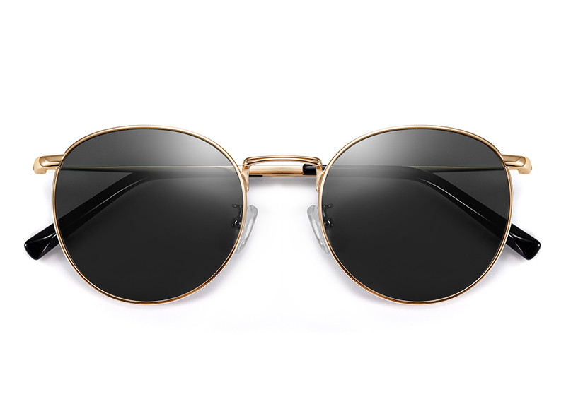 Jauns apaļo sieviešu briļļu modelis ar plāniem rāmjiem