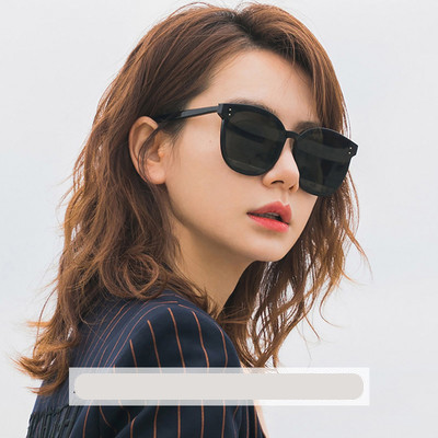 Jauns kvadrātveida saulesbriļļu modelis