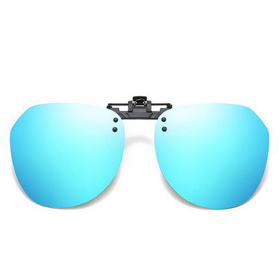 Ženske sunčane naočale s polariziranom kopčom