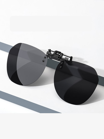 Ženske sunčane naočale s polariziranom kopčom