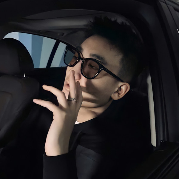 Retro model ženskih četvrtastih sunčanih naočala