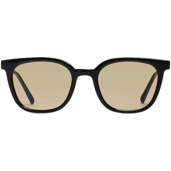 Retro model ženskih četvrtastih sunčanih naočala