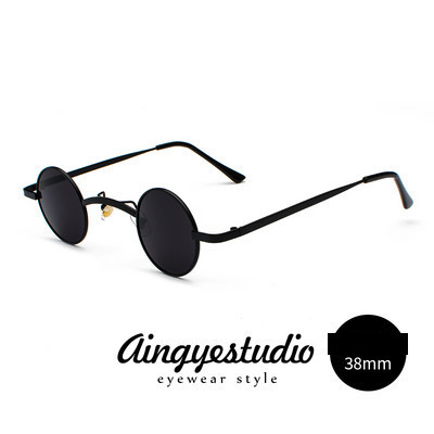 Jauns briļļu modelis apaļas formas retro stilā