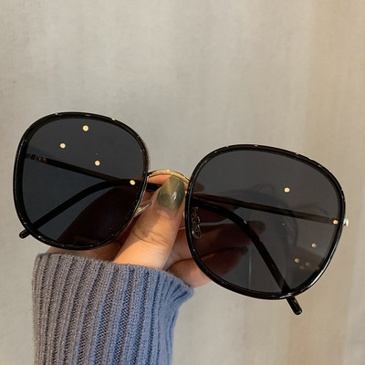 Стилни кръгли дамски очила с тънка рамка