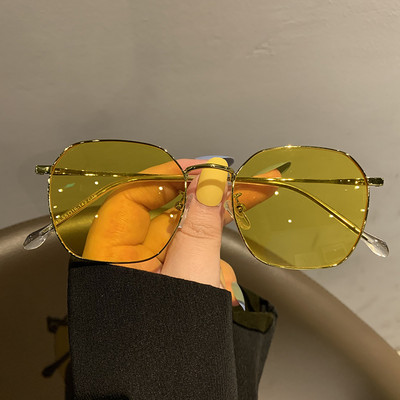 Sieviešu ikdienas saulesbrilles ar plānu rāmi