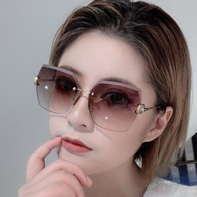 Sieviešu kvadrātveida brilles ar UV aizsardzību